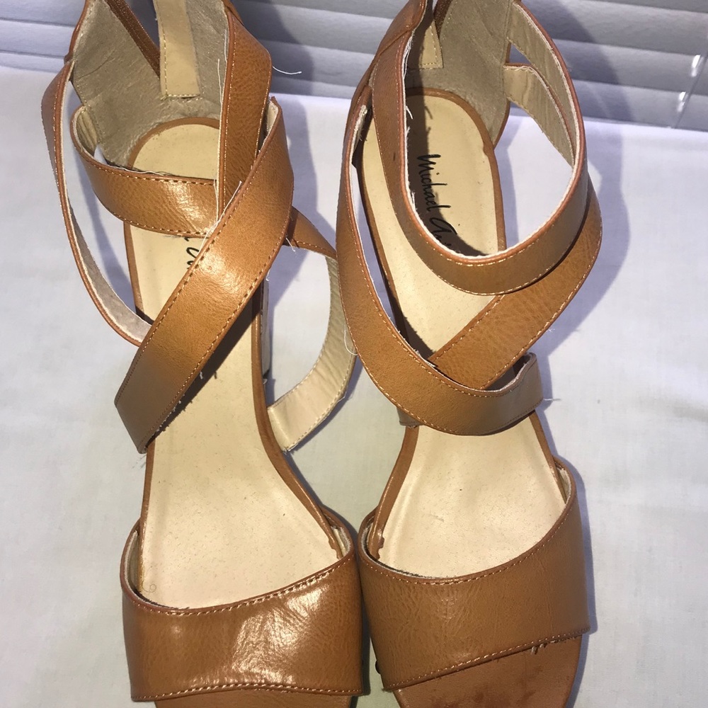 Michael Antonio heels/wedges size 11